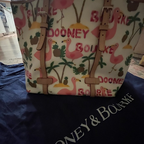 Dooney & Bourke Cream and Pink Tote Bag with Signature Pattern - Picture 3 of 5